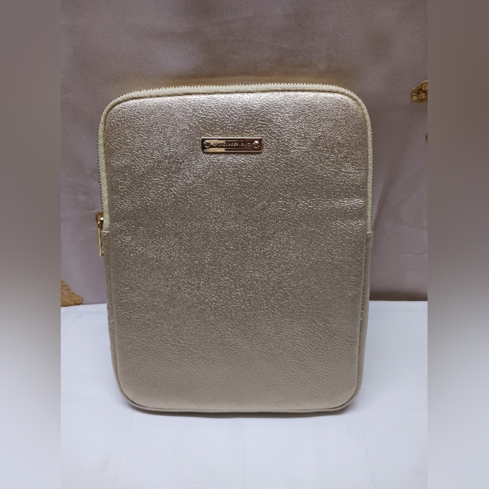 Banana Republic Gold Ipad/tablet Pouch Case